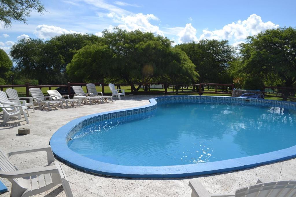 Cabanas Los Algarrobos Villa General Belgrano Kamer foto