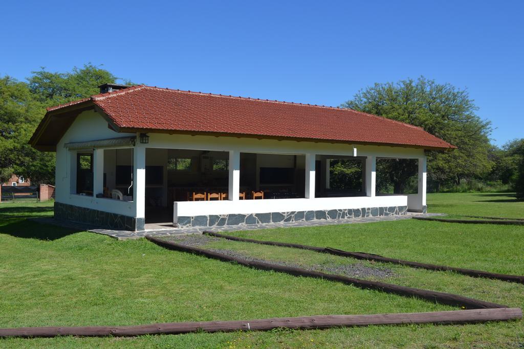 Cabanas Los Algarrobos Villa General Belgrano Buitenkant foto